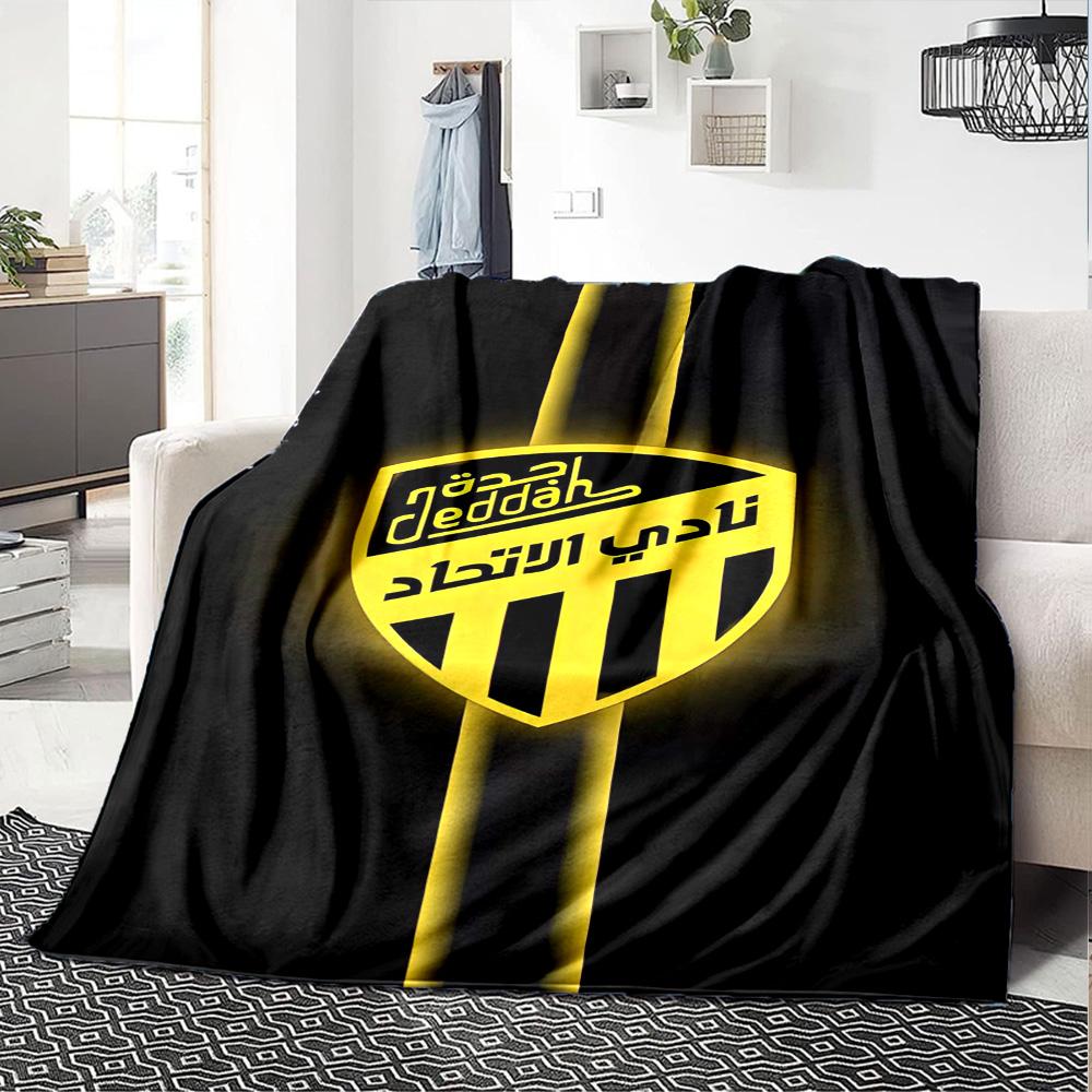 Al-Ittihad Club Logo Print Flannel Blanket High Quality Warm Comfortable Cover for All Seasons Perfect for Gifts Home Decor
