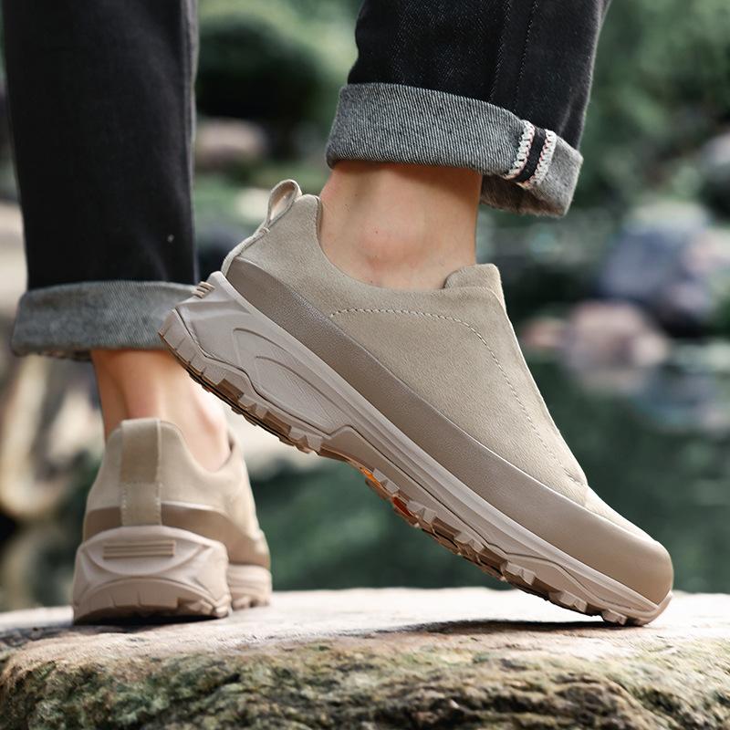 Z domova lehké a pohodlné sportovní boty s nízkým svrškem z prvotřídní hovězí kůže business módní outdoorové nazouvací ležérní pánské boty