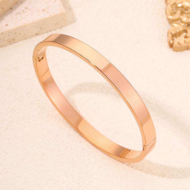 Women's High-End Non-Fading Titanium Steel Bracelet with Polished Buckle Bangle