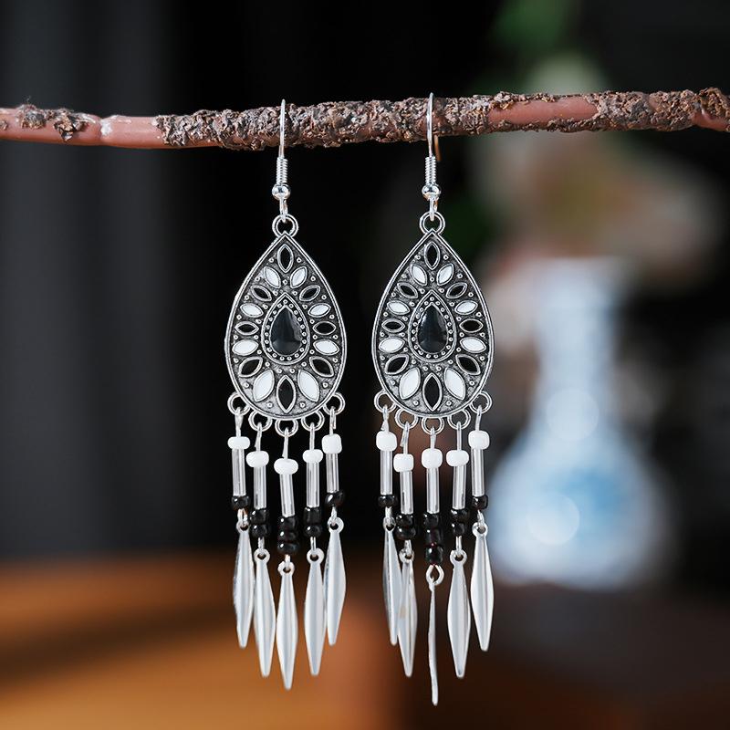 

Fashion Vintage Bohemian Leaf Tassel Drop Dangle Earrings For Women Enamel Rhombus Geometric Beads Handmade Boho Earring Zircon