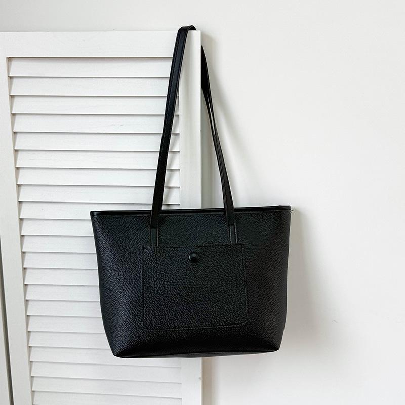 Large-capacity Bag Women's New Versatile Simple Shoulder Messenger Bag Textured College Student Commuting Tote Bag