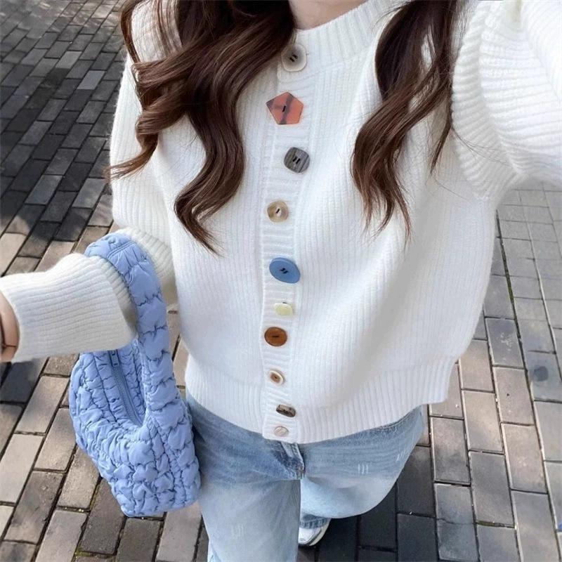 Design sense niche irregular color button knitted cardigan women's autumn and winter new age-reducing gentle wind sweater jacket