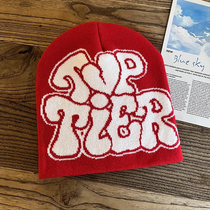 Fashion Knitted Hat With Letter And Heart Embroidery Design For Casual Daily