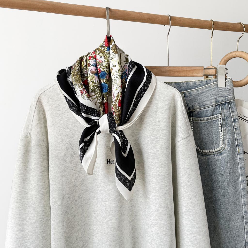 Spring And Summer Satin Long Scarf For Women Sunscreen Shawl Fashionable Beauty Scene Satin Long Scarf Versatile Travel Scarf