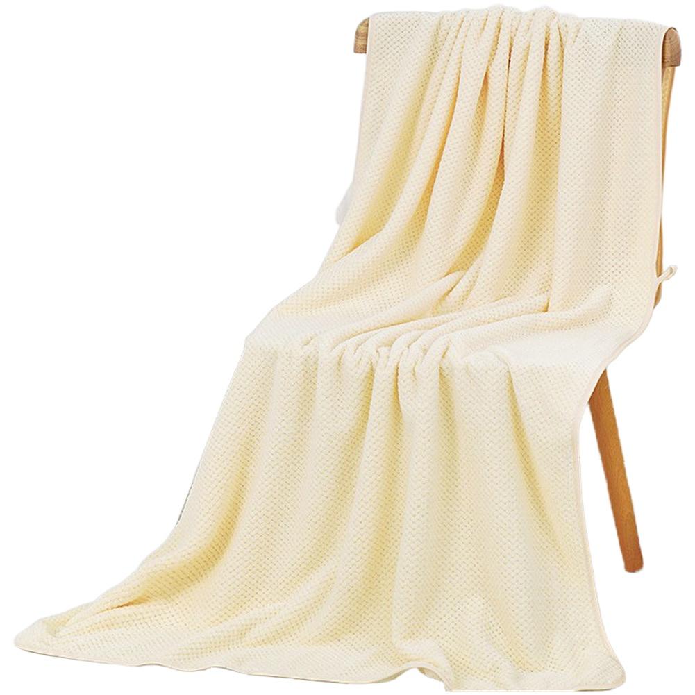 Thick bath towel coral fleece quick drying 70 by 140 cm no lint shedding super absorbent no fading for daily use