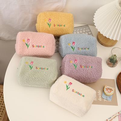 Cute Cosmetic Storage Bag Embroidered Flowers Cosmetic Bag Pencil Case Soft Plush Makeup Bag for Lipstick Jewelry Bag