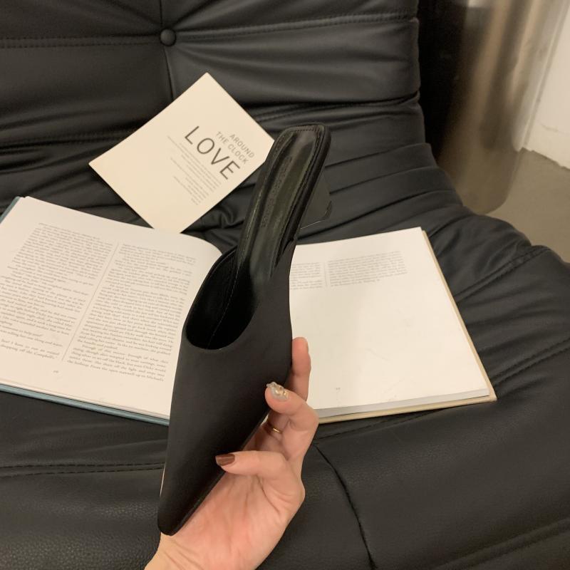 Muller Tow Slippers Low Heel Small Square Head Back Empty Half Tow Spring and Summer 2025 New Bag Head Cat Heel Special-shaped and Sandals