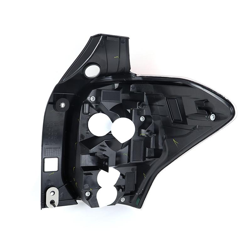 For Subaru Forester 2016-2018 Car Rear Tail Light Turn Signal Brake Stop Lamp Housing Auto Taillight Cover Without Bulb and Wire