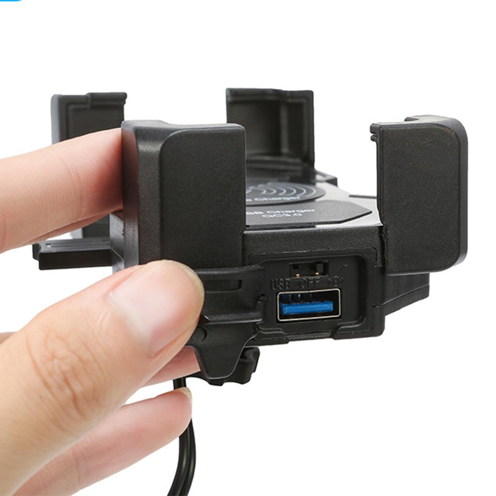 Universal QC3.0 USB Car Charger for Cellphone 15W Wireless Charging Station Dock