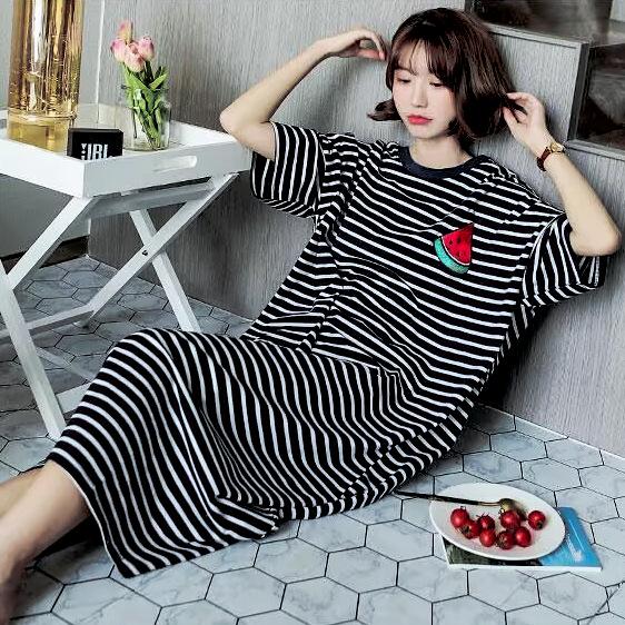 

Летняя женская полосатая свободная ночная сорочка в корейском стиле - С коротким рукавом, средней длины, для беременных, для дома и улицы One Size [90-150 kg]