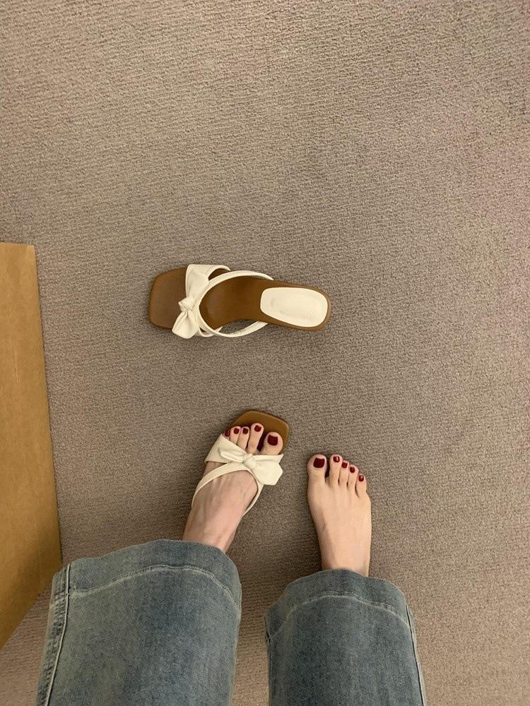 2025 New French Square Head Open-toed One-word Cool Slippers Women Wear Fairy Style Versatile Thick-heeled Slippers In Summer