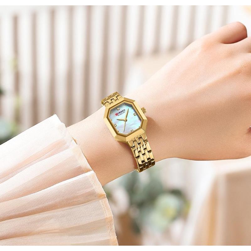 CURREN Luxurious Elegant Women's Watches Classic Rectangular Dial with Rhinestones Stainless Steel Waterproof