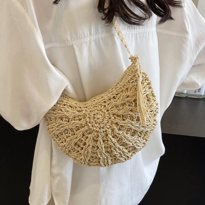 Semicircle Straw Woven Crossbody Bag Tassel Decor Stylish Shoulder Bag for Women Beach Party Daily Wear