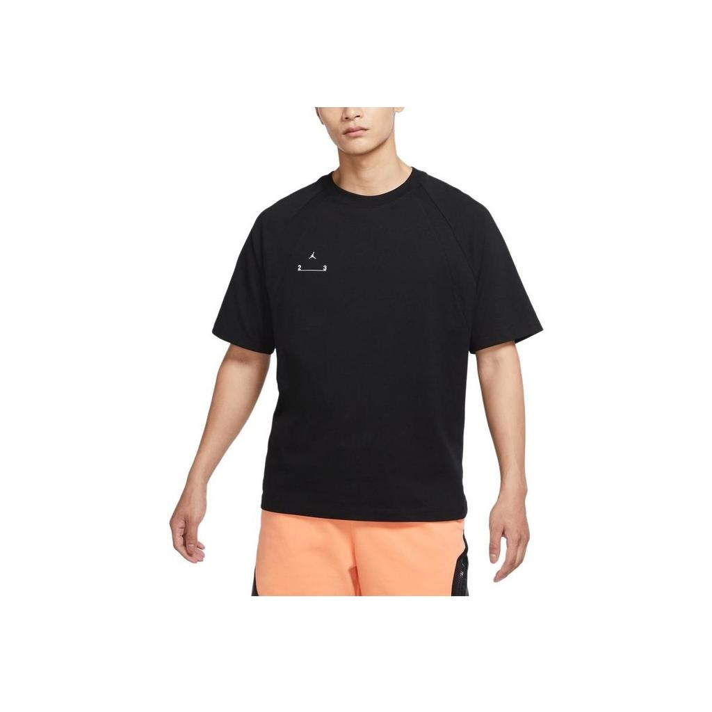 Jordan 23 Engineered Logo Print Rundhals Kurzarm T-Shirt SS22 Herren Oberteile Schwarz DQ7357-010