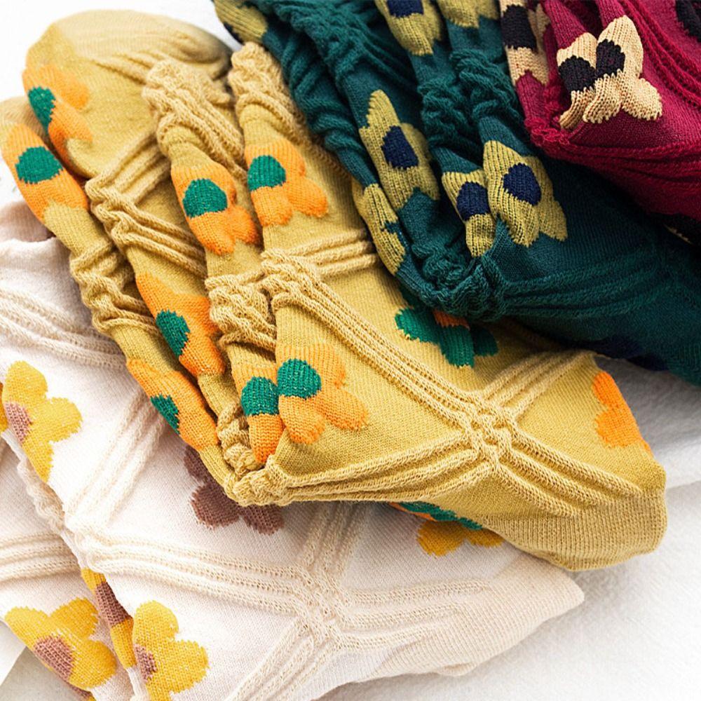 5 par Söta Bomullsstrumpor för Kvinnor med Broderi Höstblomma Strumpor Mellanhöga Strumpor Flickor för Kvinnor