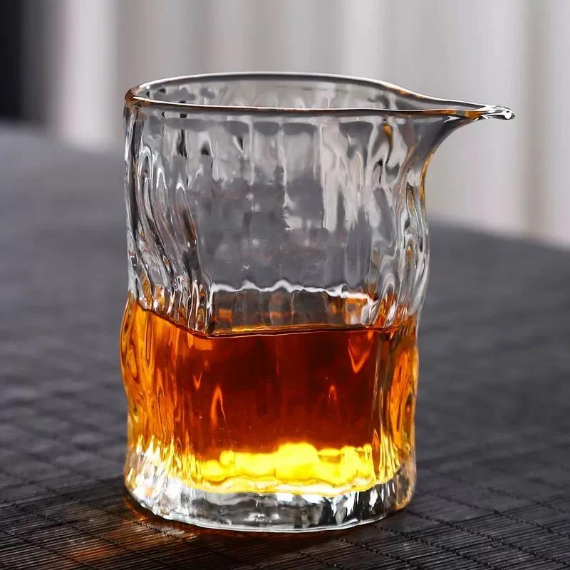 Handcrafted Hammered Heat-Resistant Thickened Glass Liquor Decanter Fair Tea Cup Chinese-style Tea and Wine