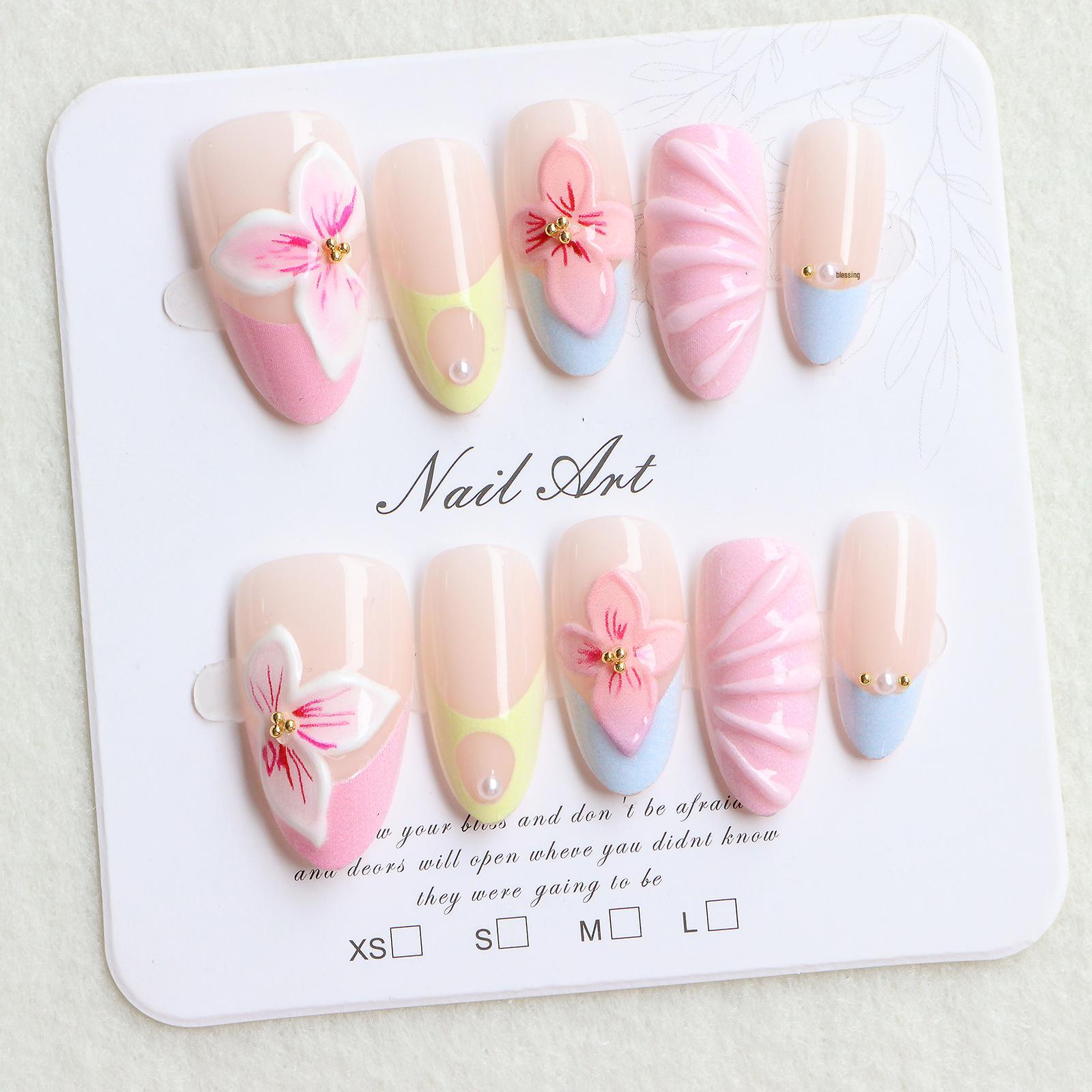 3D Almond-Shaped Cat Eye Wearable Nails with Embossed Glitter & Cream Flower Design