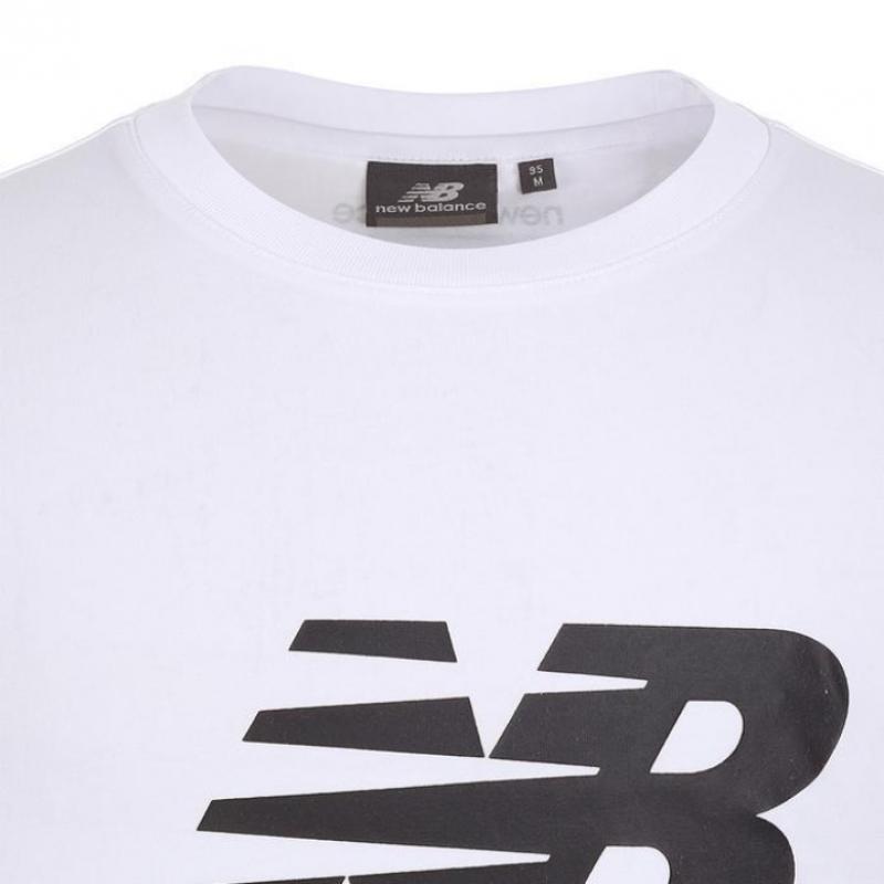 New Balance Wesentliche Kurzarm-T-Shirts mit großem Logo Nbned21033 10 19