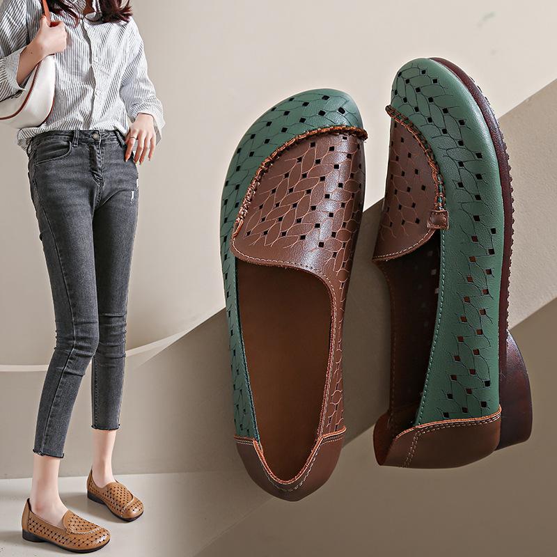 Spring and summer new retro mother single shoes women's soft-soled breathable Doudou shoes women's shallow mouth hollow hole shoes women