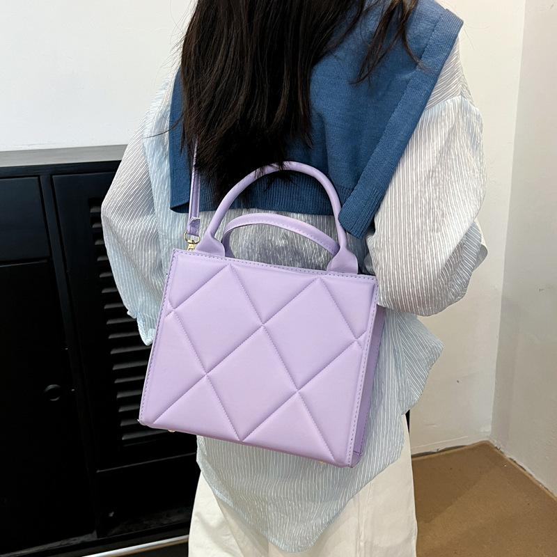 2025 new foreign style solid color bag women's rhombus candy color portable shoulder messenger bag simple small square bag
