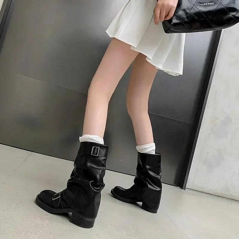 Women's New Autumn Pleated Pile Boots Fashionable Retro Western Cowboy Boots Round Toe Thick Heel Belt Buckle Knight Boots