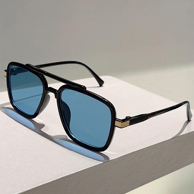 Non-polarized Vintage Punk Double Girder Large Square Frame Leisure Sunglasses Men Women Outdoor Travel Anti Strong Light Eyeglasses
