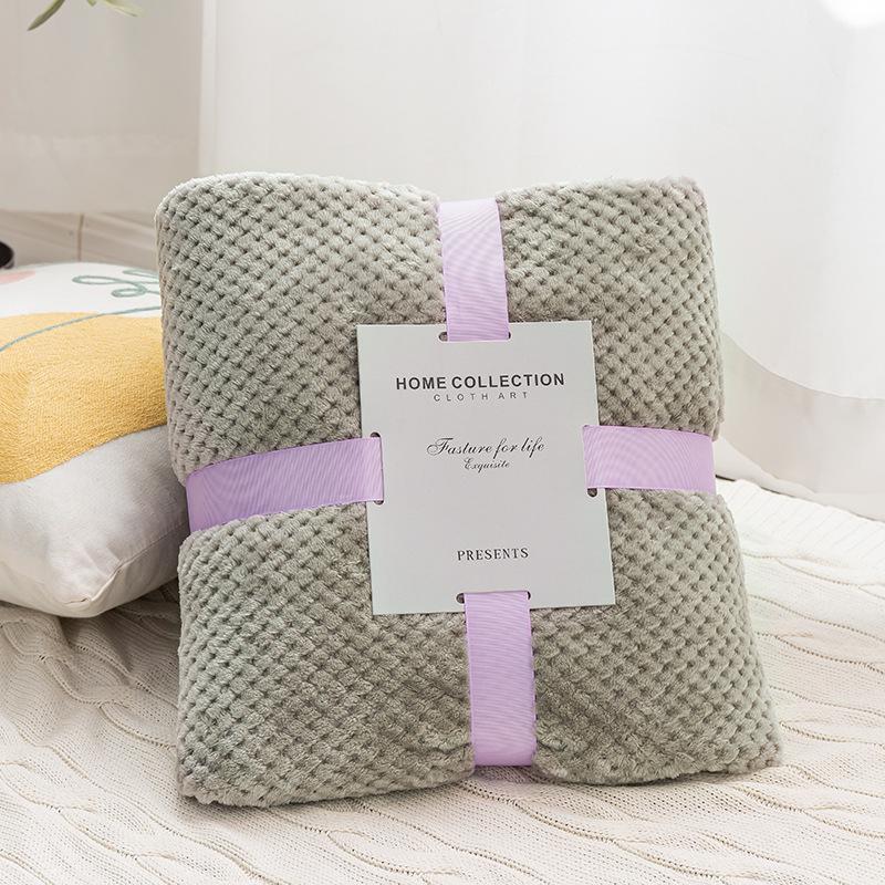 Solid Color Thickened Pineapple Plaid Flannel Blanket for Office and Air Conditioning Use