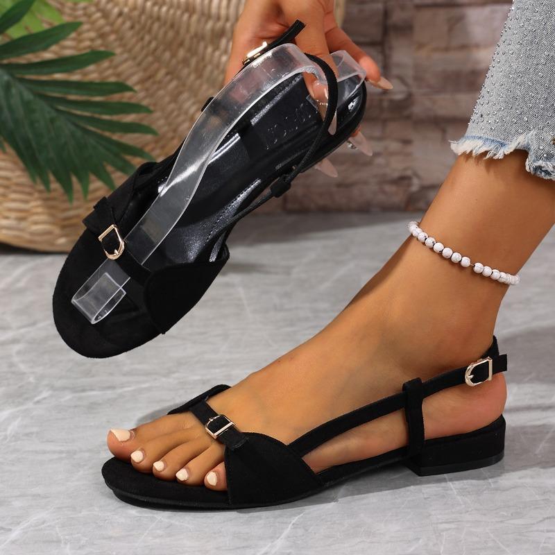2025 Yaz Kadın Sandaletleri Moda Yumuşak Tabanlı Parmak Arası Terlikler Trend Düz Renk Düz Sandaletler Dış Mekan Kaymaz Yürüyüş Terlikleri