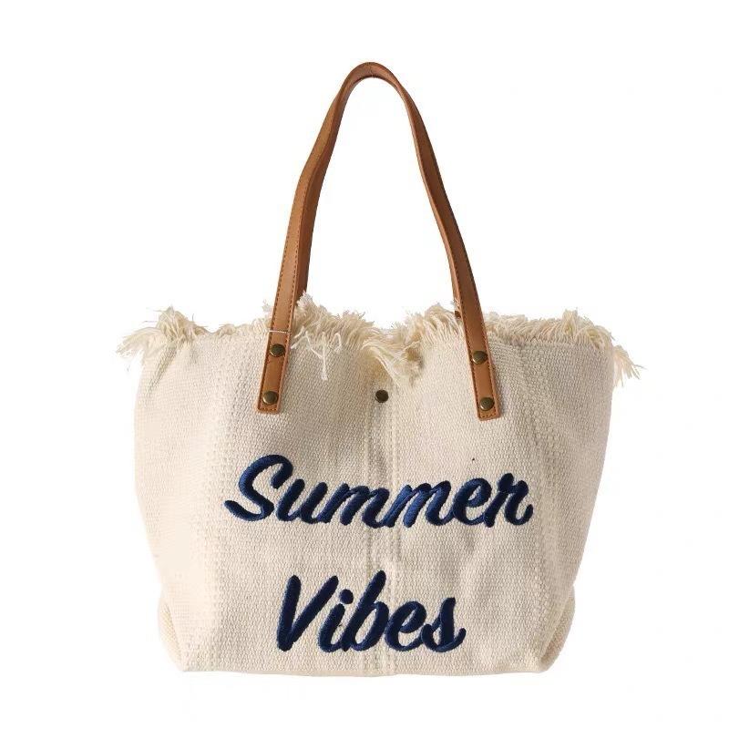 2025 New Beach Bag Travel Tote Large Bag Fashion Simple Tassel Bag Mommy Bag Large Capacity Shoulder Bag Trendy