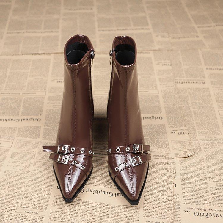 European and American zipper 2025 autumn and winter retro belt buckle versatile new pointed thin short British Martin short boots