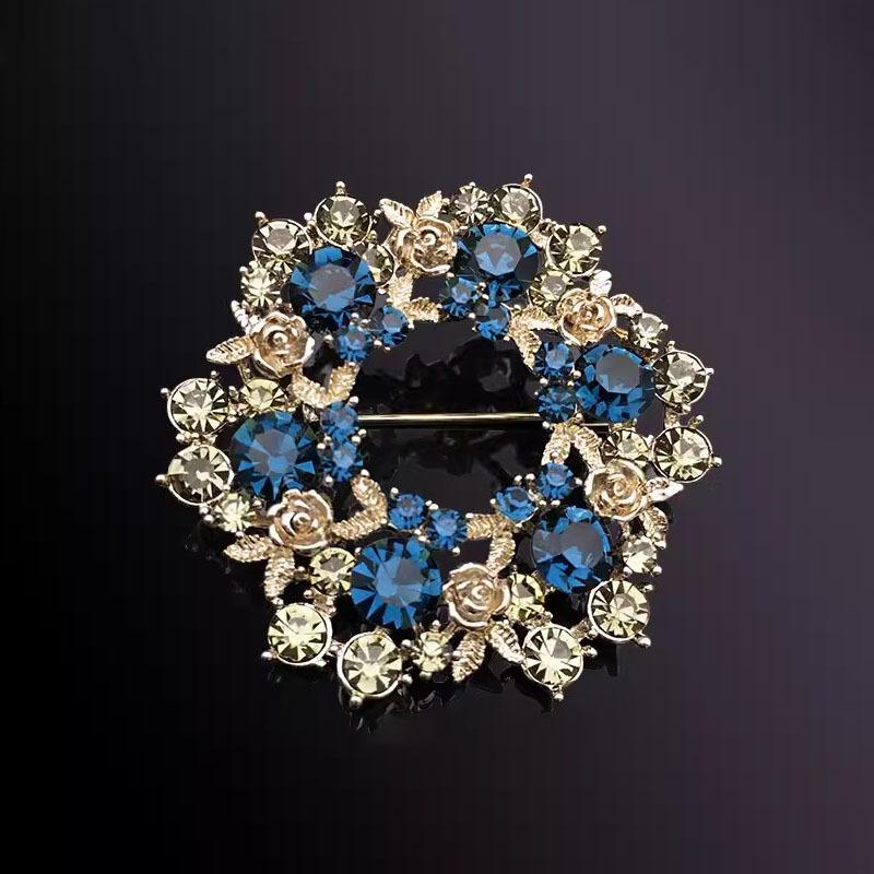 

Винтажная брошь Высококачественная женственная хрустальная гирлянда булавка Нишевый дизайн корсаж одежда аксессуары