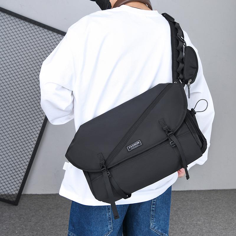 Herren Umhängetasche Sportliche Satteltasche Große Kapazität Messenger Bag Pendler Rucksack