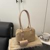 Borsa premium da donna autunno nuovo borsa da ascella per pendolari alla moda semplice design di nicchia borsa a tracolla