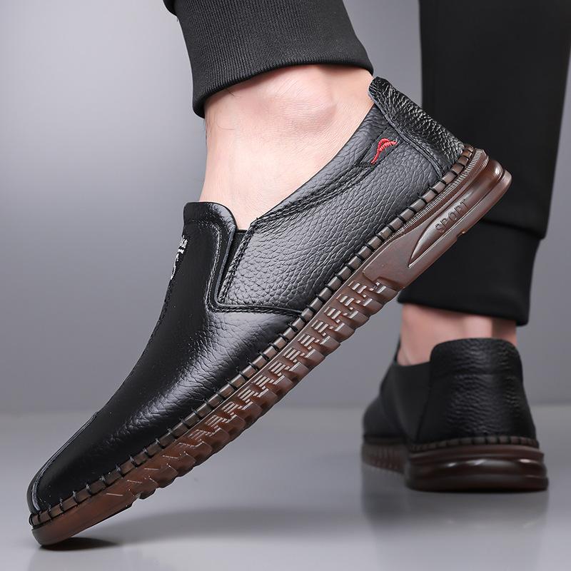 Leather Little White Shoes Board Shoes Men's Loafers Summer Soft Leather Middle-aged Dad Shoes One Pedal Casual Leather Shoes Men's Shoes