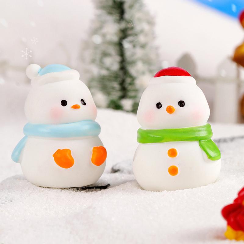 Mini Christmas Snowman Figurine Cartoon Snow Rabbit Micro Landscape Ornament Car Interior Home Desktop Decoration