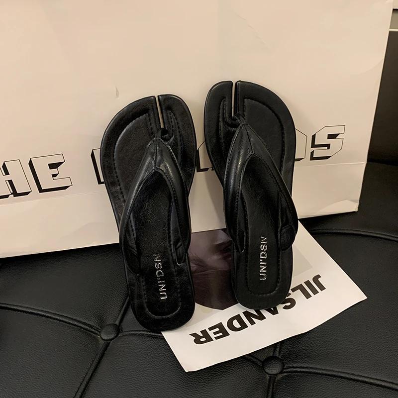 2024 Fashion Tabi Ninja Slippers Women Summer Open Toe Split Toe Flat Heel Sandals Casual Outdoor Beach Slides Flip Flop Shoes