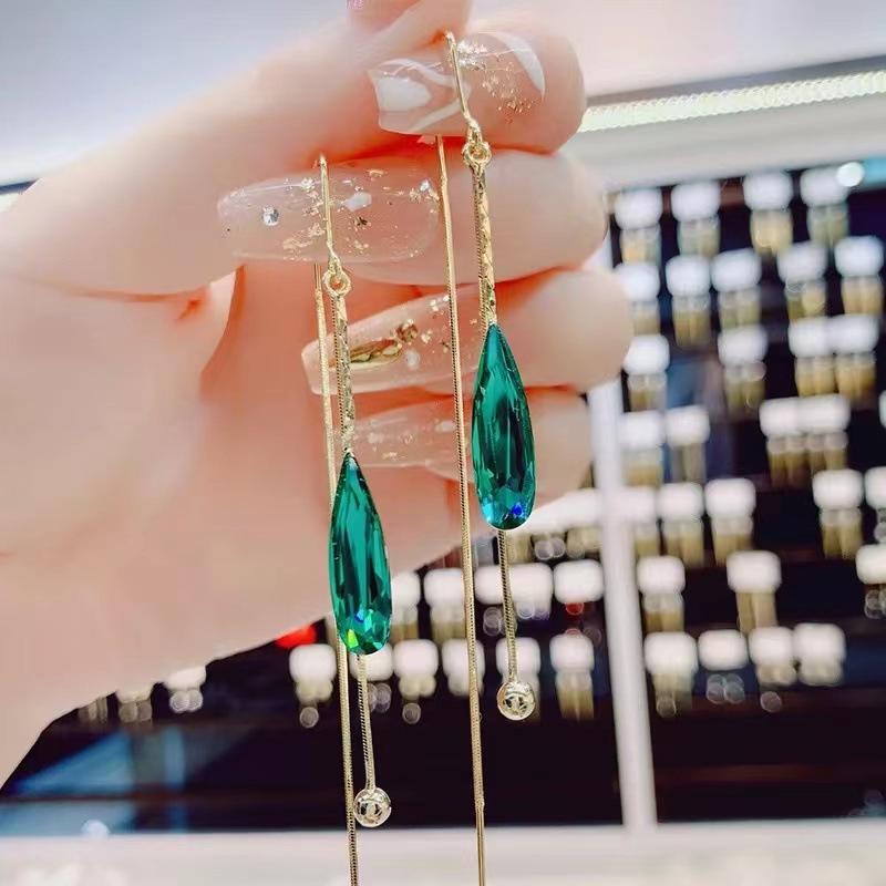 Korea Luxury Long Green Drop Crystal Earstring Fashion Temperament Simple Tassel Earrings Vintage Women Pendant Earring Party
