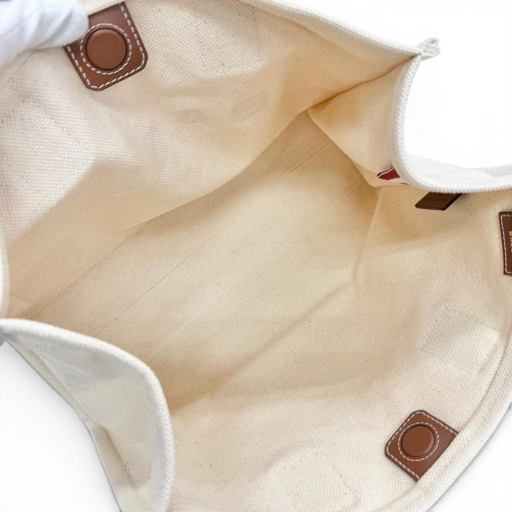 Excellent BALLY Tote Bag AKELEI Large Logo Leather Patch Canvas Ivory System Used