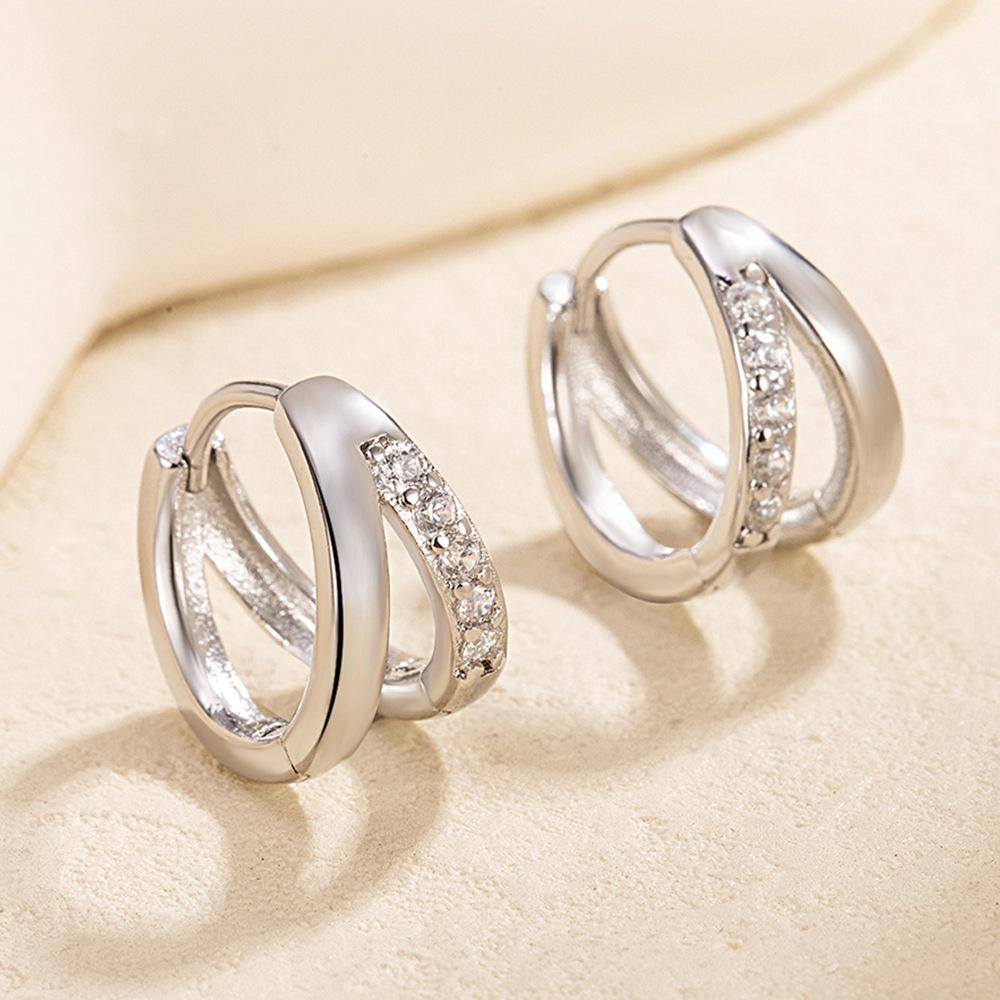 Elegant Geometric Zirconia Earrings: Versatile European & American Fashion