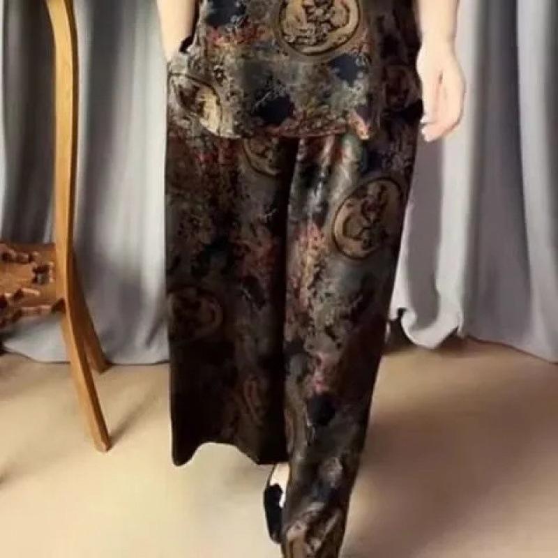 Middle-aged and Elderly Mother's Summer Style Suit, Fashionable Loose Slimming Retro Printed Two-piece Set