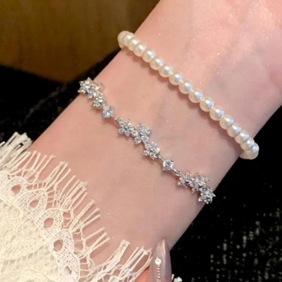 Cubic Zirconia Flower Bracelet, Adjustable Pull-Out Design Bracelet, Slim Lightweight Fit Wristband Jewelry Gift