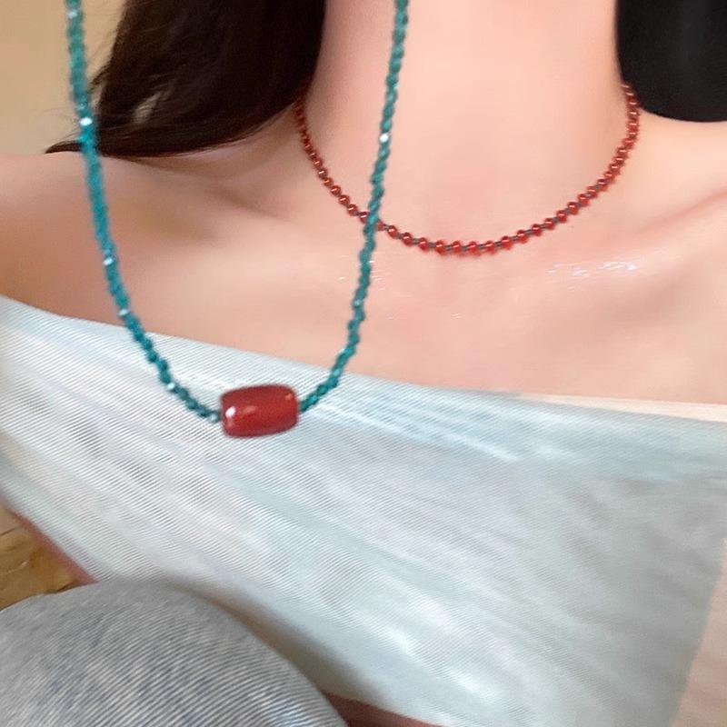 Red Beaded Necklace Women's Retro Atmosphere Versatile Collarbone Chain Summer Niche Design Neck Chain