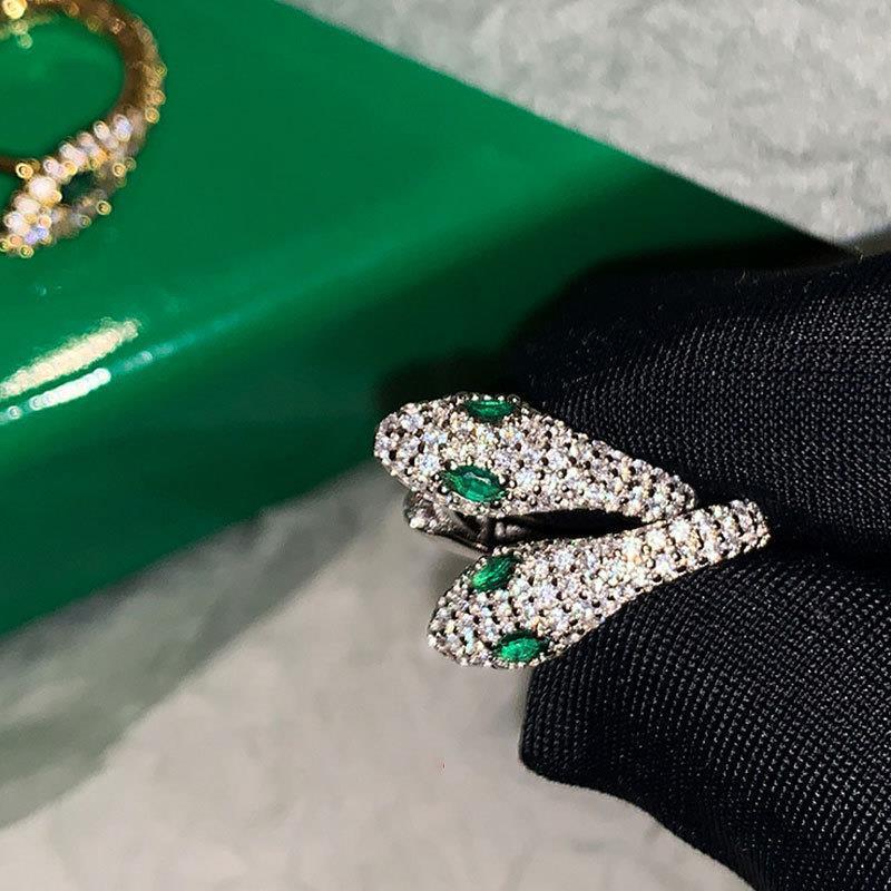 European and American Snake Earrings Women's Fashion Micro Earrings Earrings Hip Hop Earrings