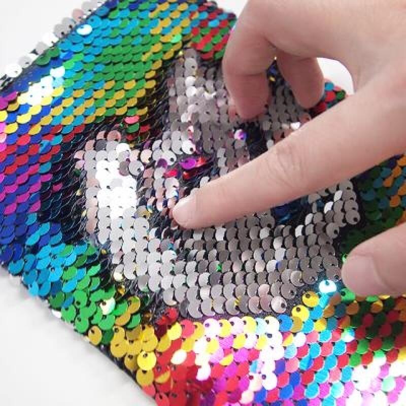 Glitzernde Kordeltasche