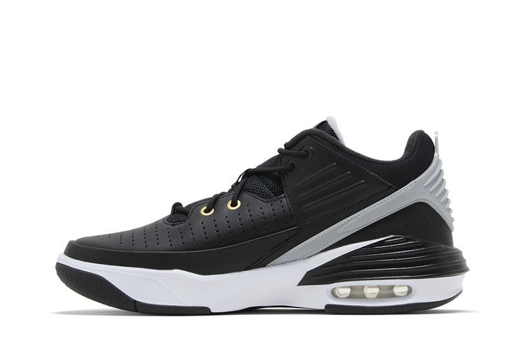 Air Jordan Max Aura 5 'Negro Dorado Metálico'