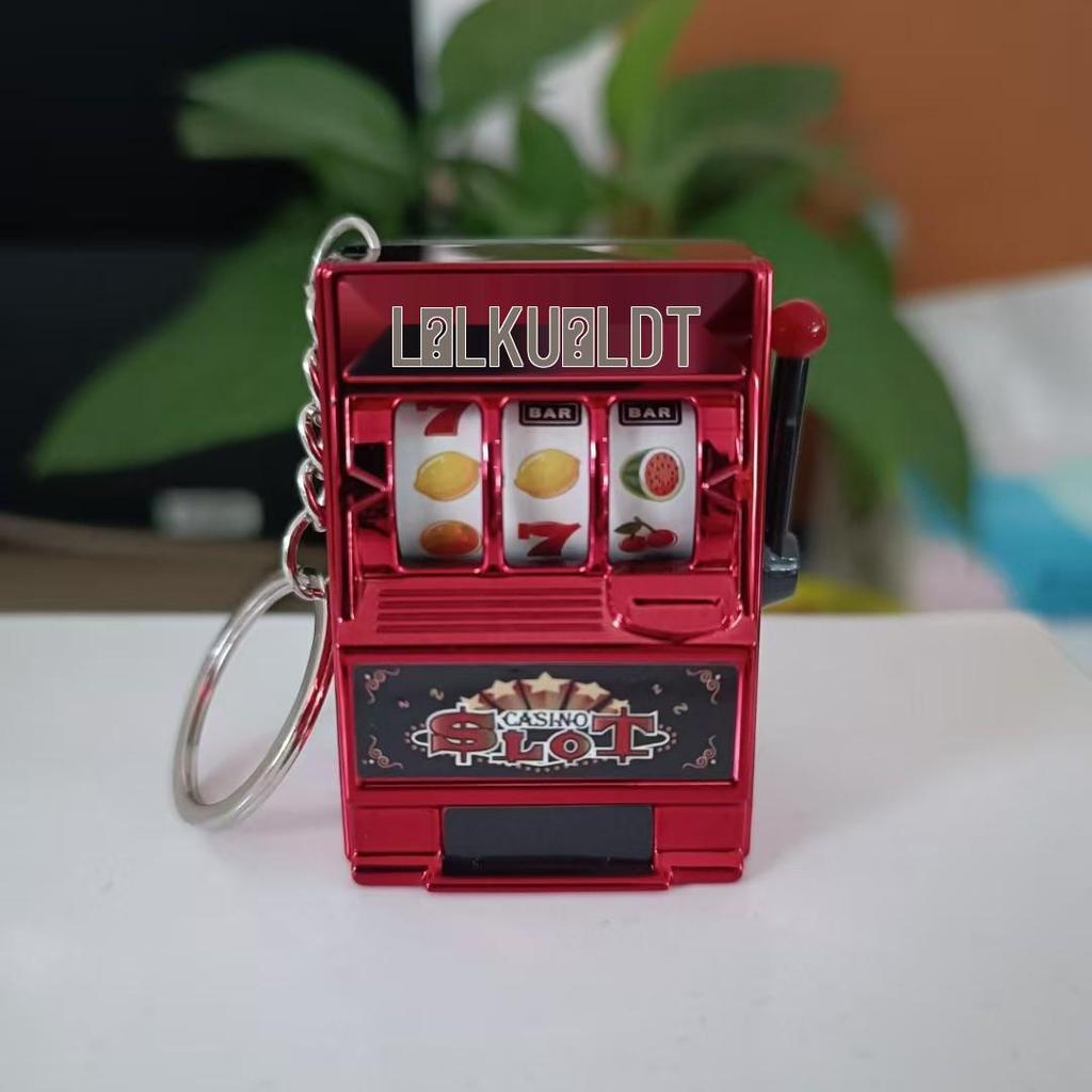 Retro Joystick Fruit Machine Keychain: Playable Spin Wheel Pendant Toy
