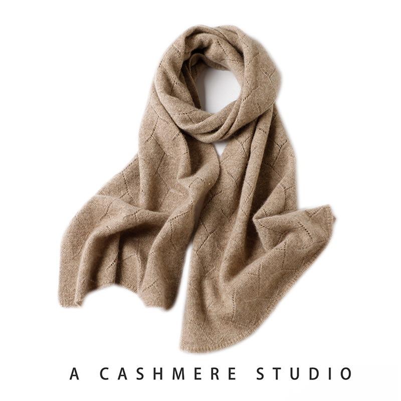 New cashmere scarf, women's short Korean version of autumn and winter warm neck protection knitted versatile hollow scarf