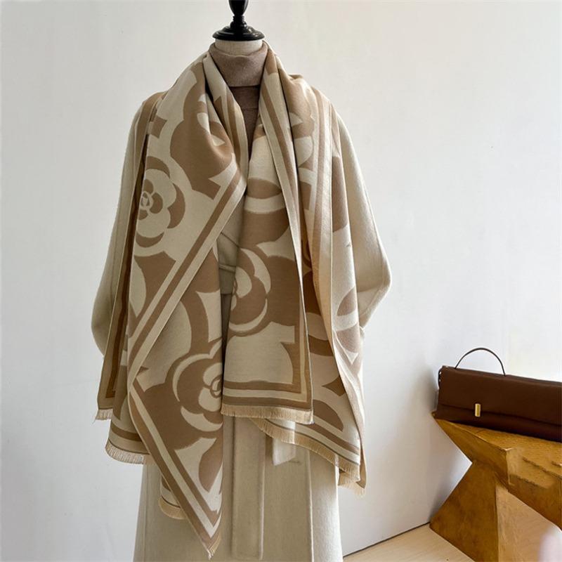 Black and white camellia scarf winter retro fashion versatile imitation cashmere winter scarf warm cashmere shawl