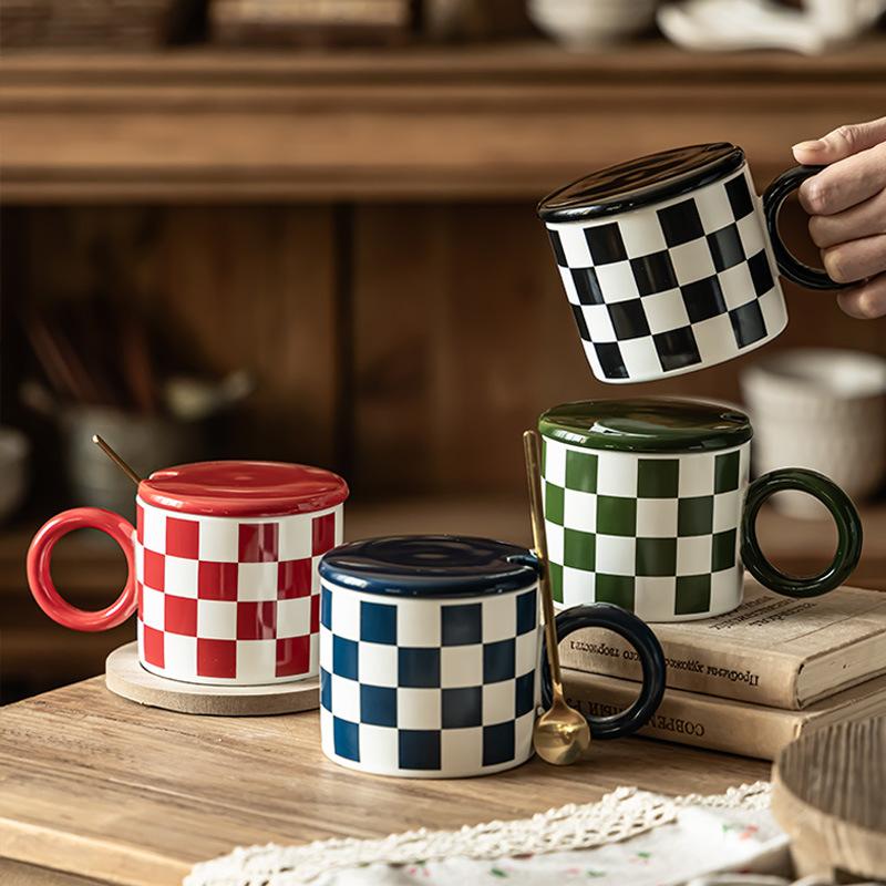 Creative Checkerboard Ceramic Mug Household Cup With Lid And Spoon High Value Afternoon Tea Coffee Cup