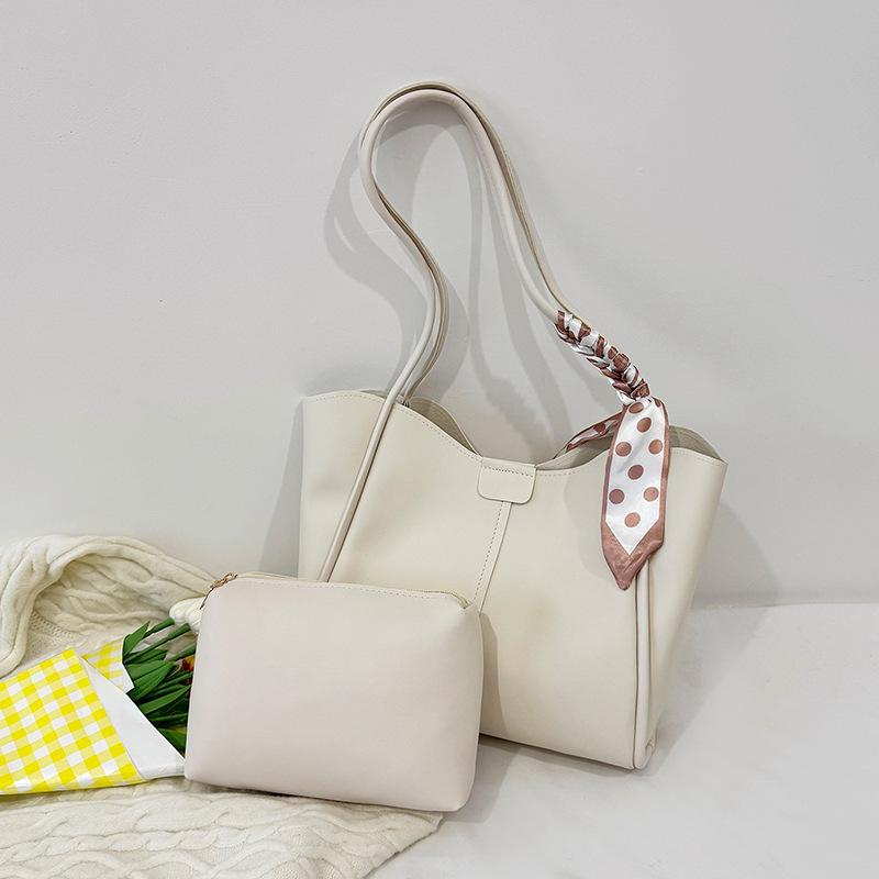 New Large Capacity Tote Bag, Korean Commute Shoulder Bag With Small Pouch